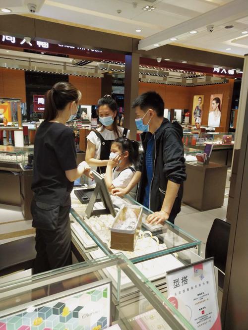 澳门周大福今日金价查询，黄金市场的风向标