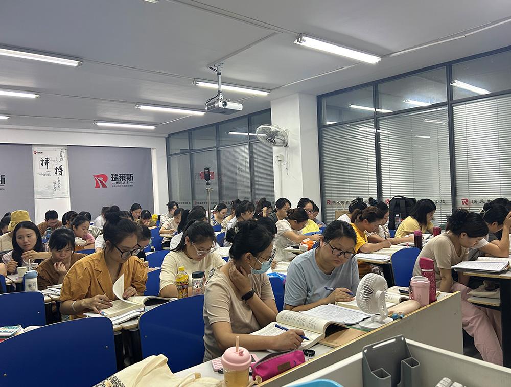 个税计算器2023，上海地区实用指南