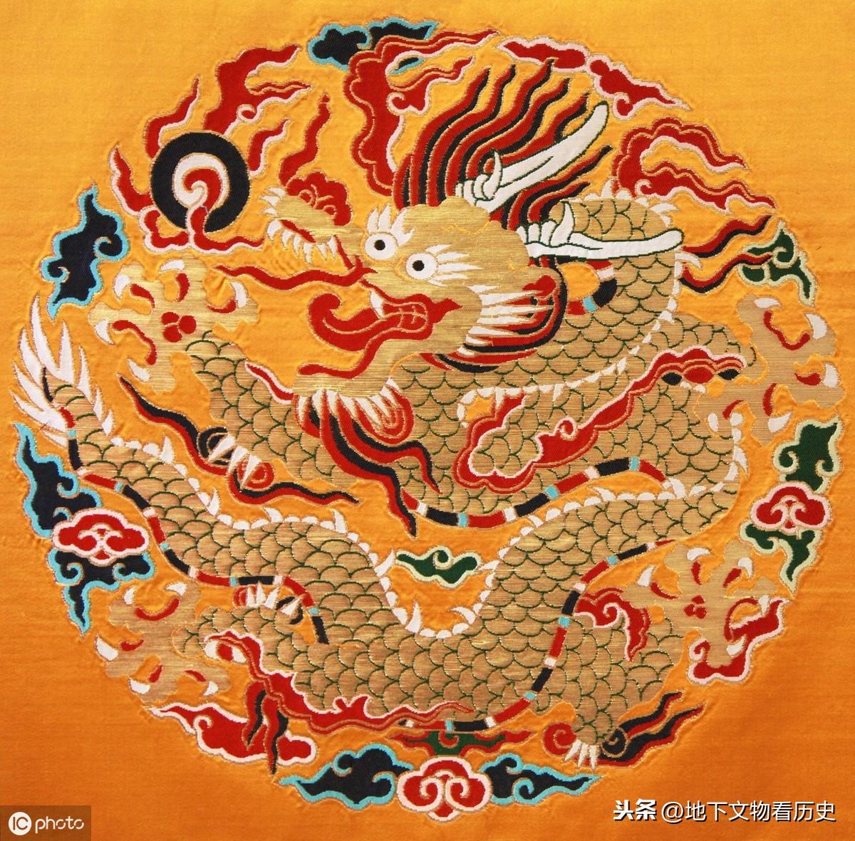 绝对布衣，正版图腾下的文化坚守